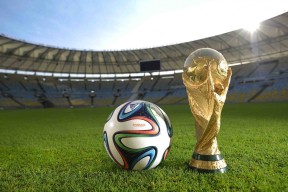 2026美加墨世界杯-跨界巅峰，Ning与莱万的30分钟生死局，战术博弈胜负难料！